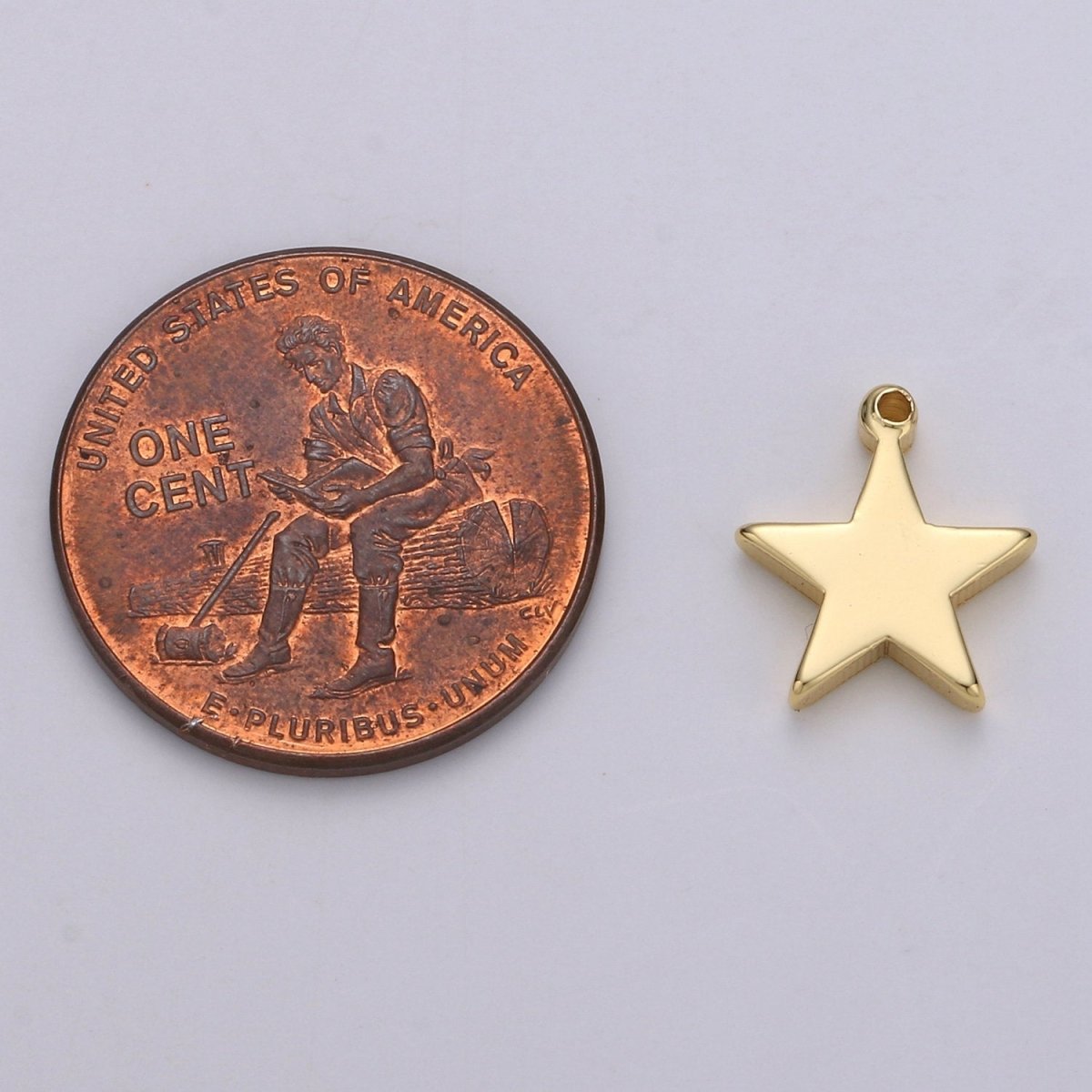 12x12mm 24k Gold Filled Star Charms, Gold Star Pendant, Celestial Jewelry Minimalist Jewelry Making supply, D-683