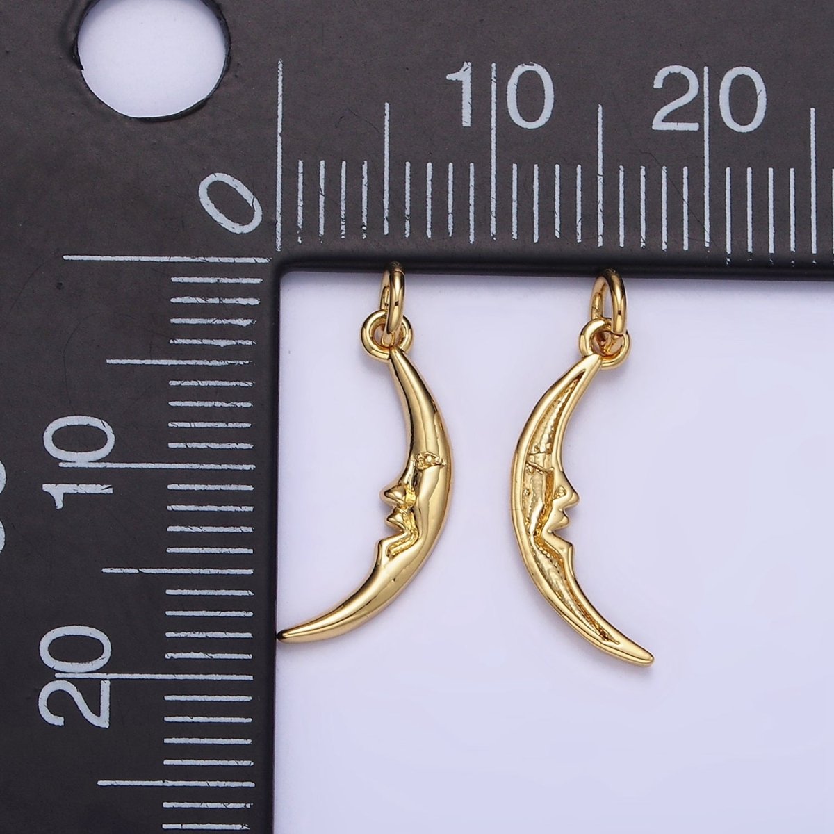 14K Gold Filled 15mm Celestial Crescent Moon Face Charm | AG637 - DLUXCA