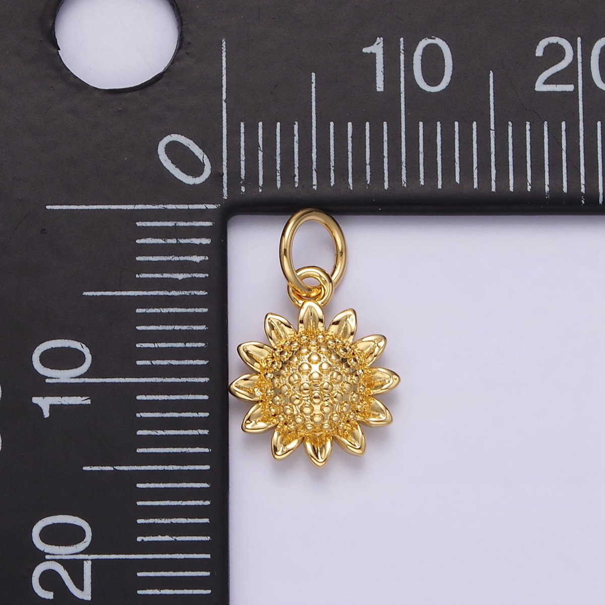 14K Gold Filled 15mm Dotted Sunflower Nature Charm in Gold & Silver | N1110 N1111
