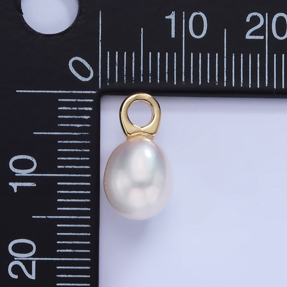 14K Gold Filled 15mm Shell Pearl Drop Pendant | P1745