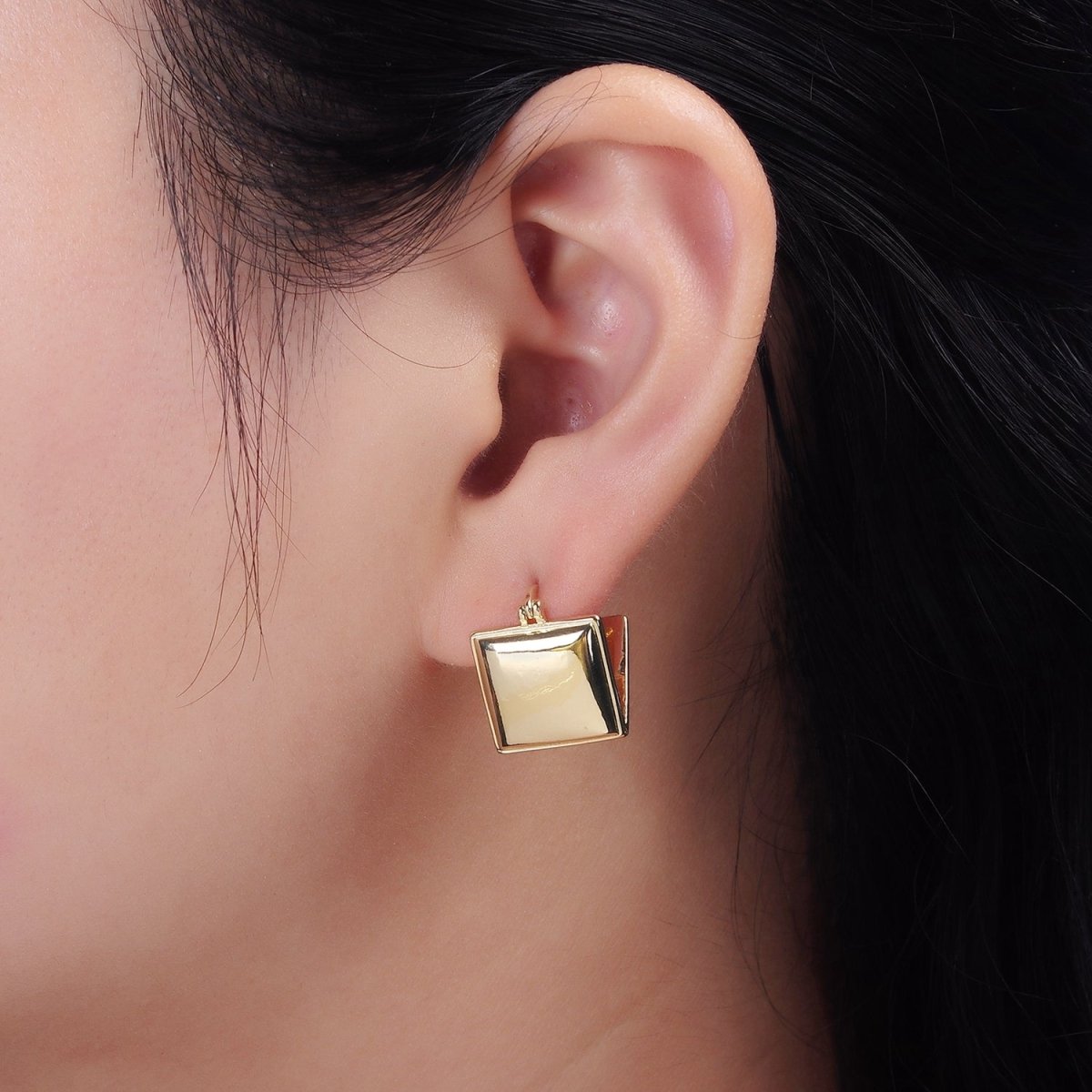 14K Gold Filled 15mm Square Double Sided Modern Statement Latch Hoop Earrings | V063
