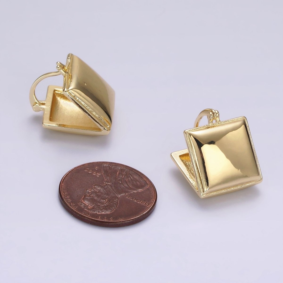 14K Gold Filled 15mm Square Double Sided Modern Statement Latch Hoop Earrings | V063