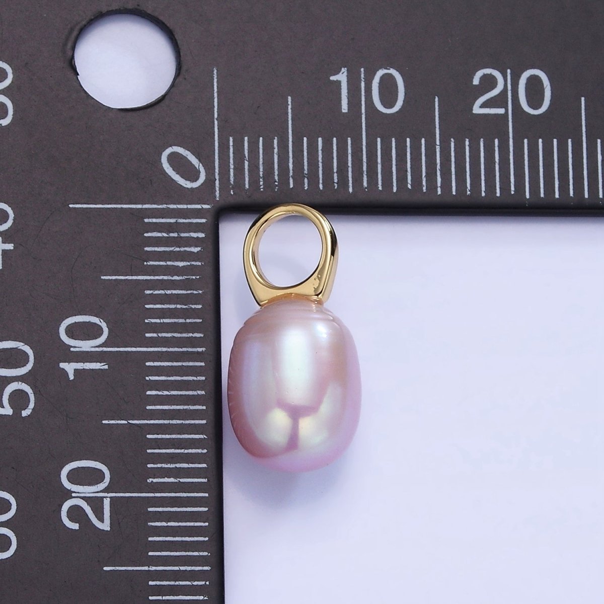 14K Gold Filled 18mm Purple Ringed Oval Freshwater Pearl Drop Pendant | P1736 - DLUXCA