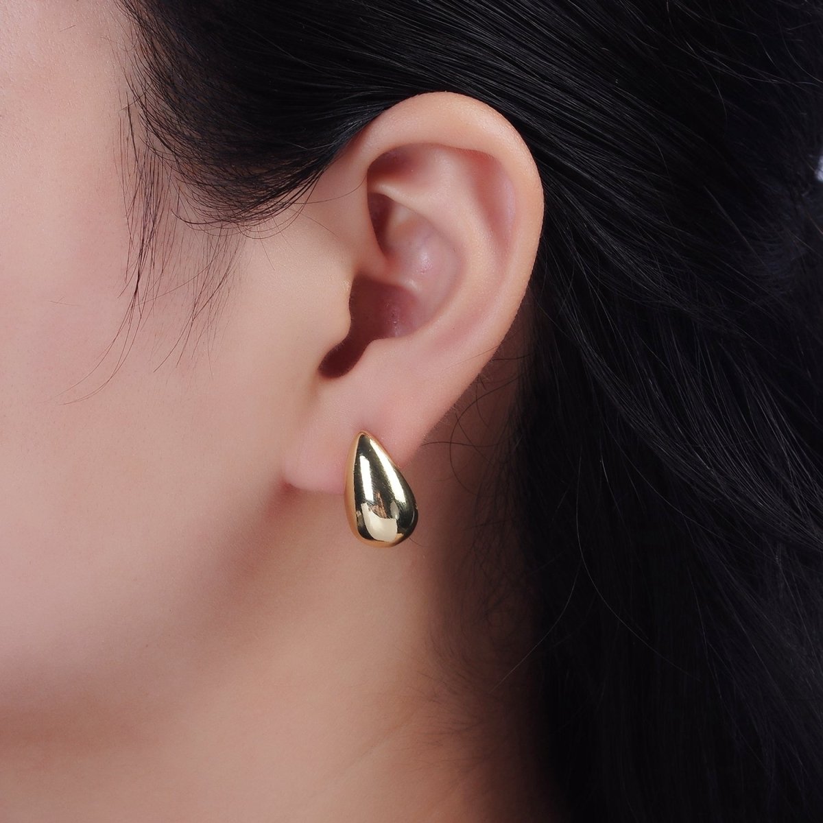 14K Gold Filled 18mm Teardrop Dome Stud Earrings | V-295 - DLUXCA