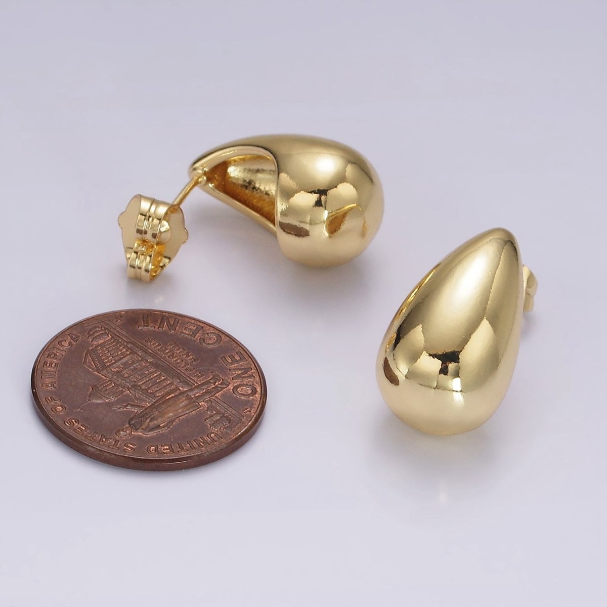 14K Gold Filled 18mm Teardrop Dome Stud Earrings | V-295 - DLUXCA