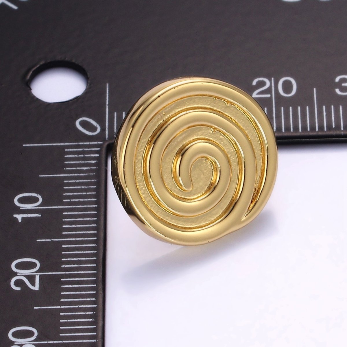 14K Gold Filled 20mm Circular Round Stud Earrings | Q081 - DLUXCA