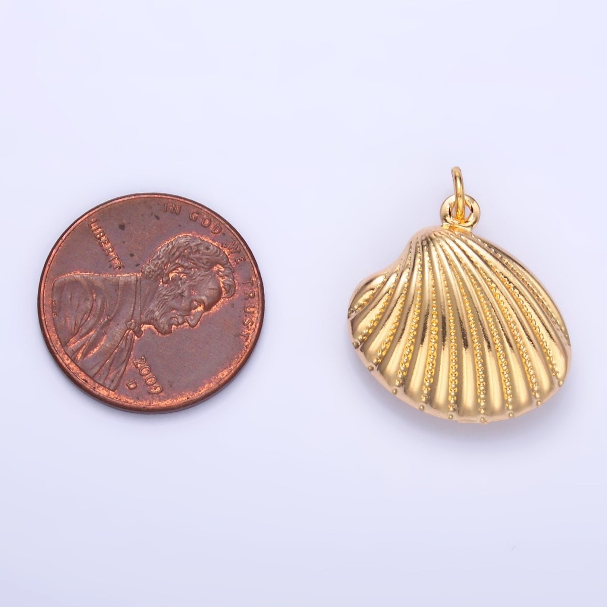 14K Gold Filled 20mm Dotted Lined Clam Sea Shell Charm | AG618 - DLUXCA