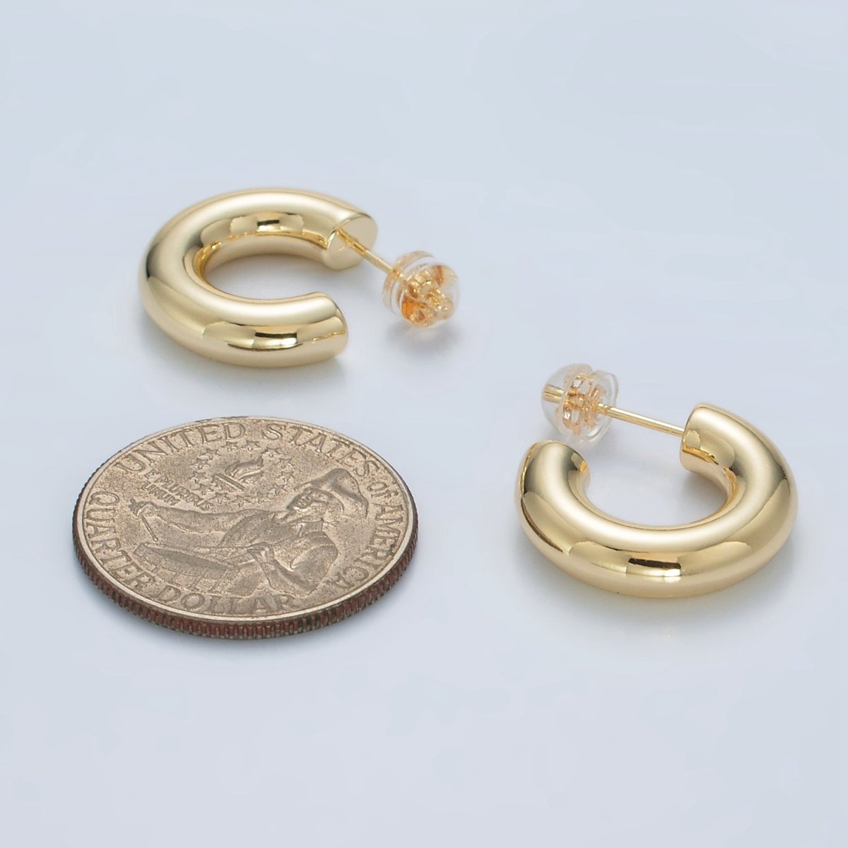 20mm Lightweight Minimalist C-Shaped Hoop Earrings in Gold & Silver | AD707 AD708