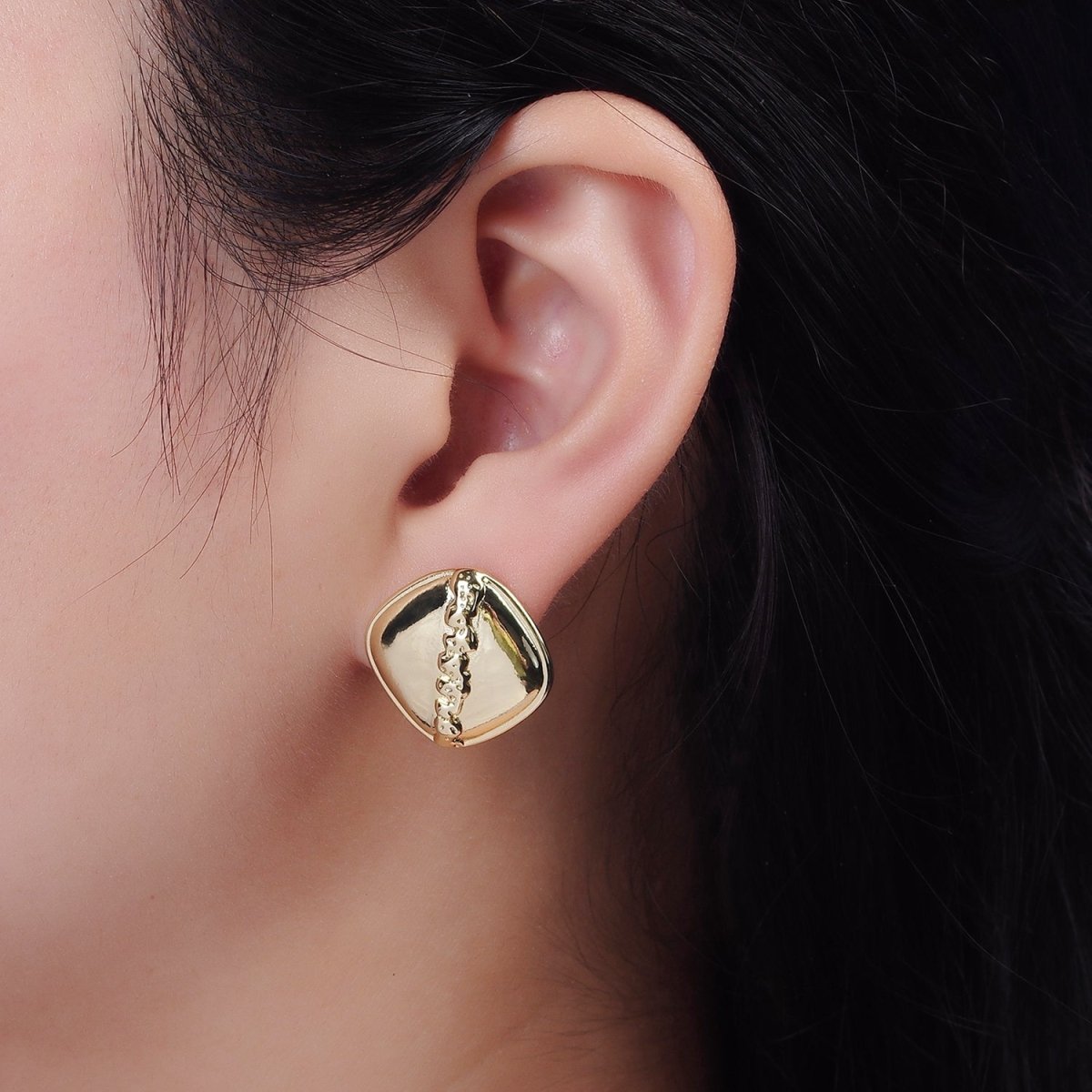 14K Gold Filled 20mm Molten Drip Rhombus Minimalist Stud Earrings | V455 - DLUXCA