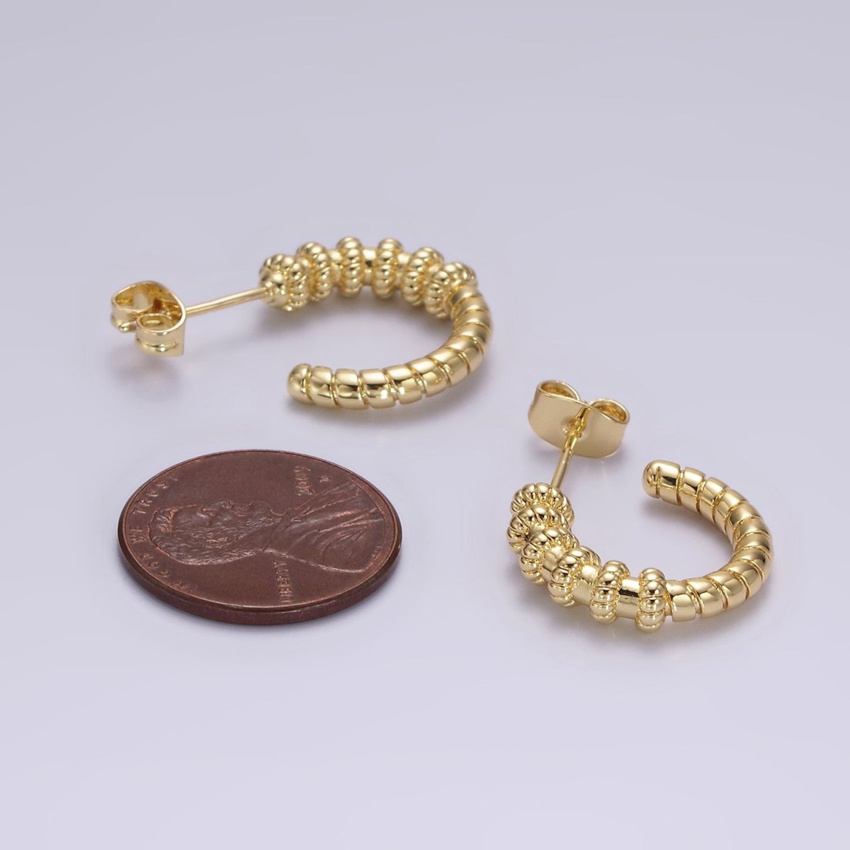 14K Gold Filled 23mm Twisted Croissant Lined C-Shaped Hoop Earrings | AE173 - DLUXCA