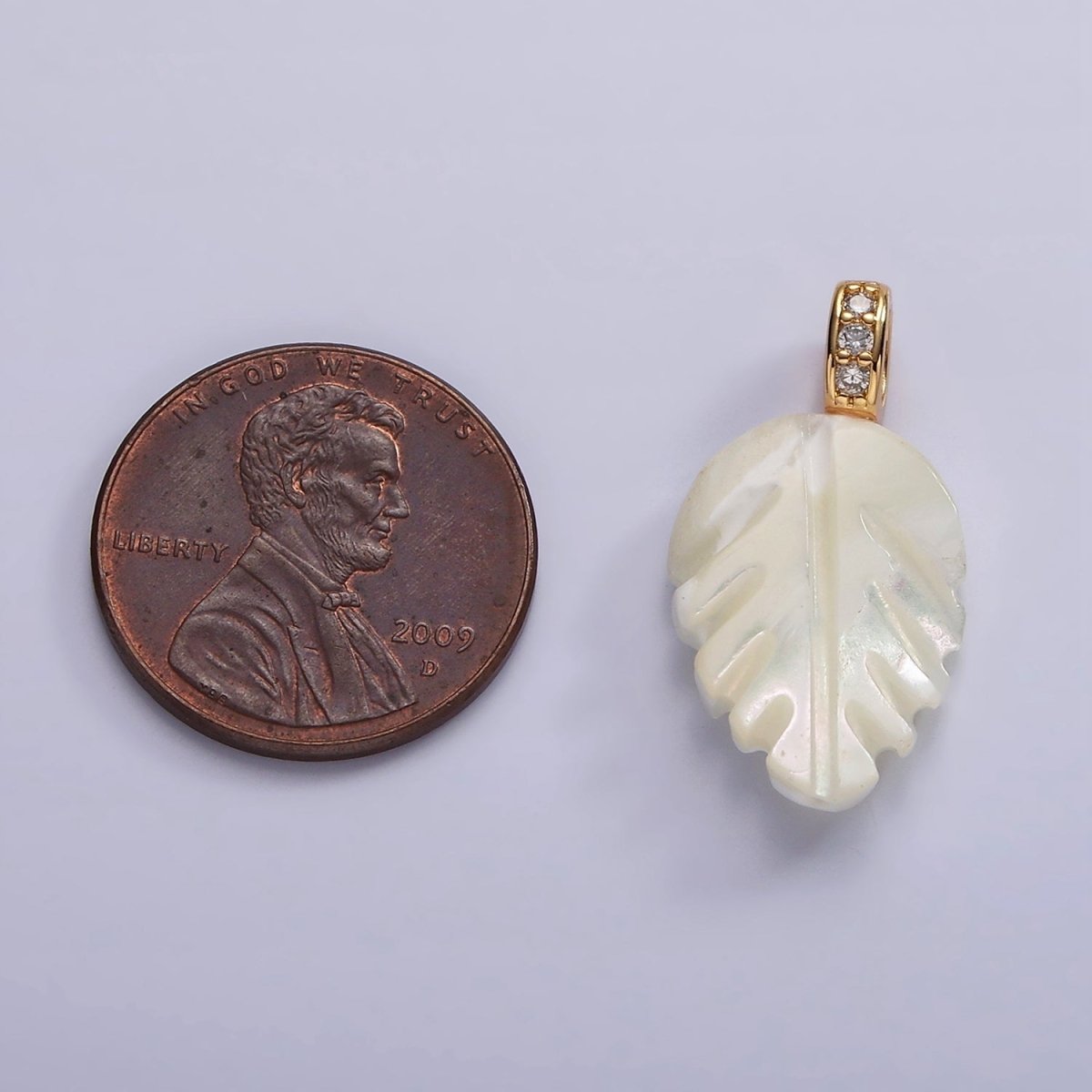 14K Gold Filled 24mm Shell Pearl Nature Plant Leaf Micro Paved CZ Bail Pendant | P1638 - DLUXCA