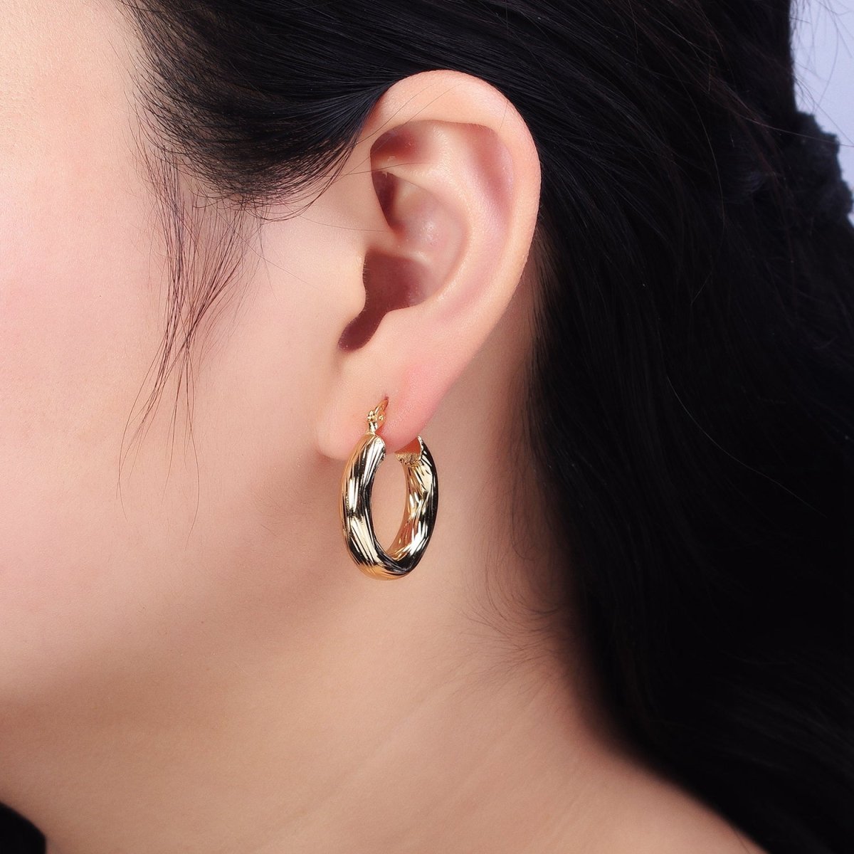 14K Gold Filled 25mm, 35mm, 45mm, 55mm Curved Line-Textured Twisted French Lock Latch Earrings | AE017 - AE020