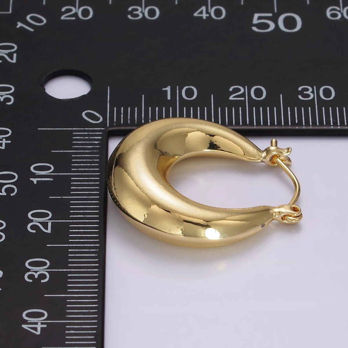 14K Gold Filled 25mm Chubby U-Curved Latch Hoop Earrings | AE357 - DLUXCA