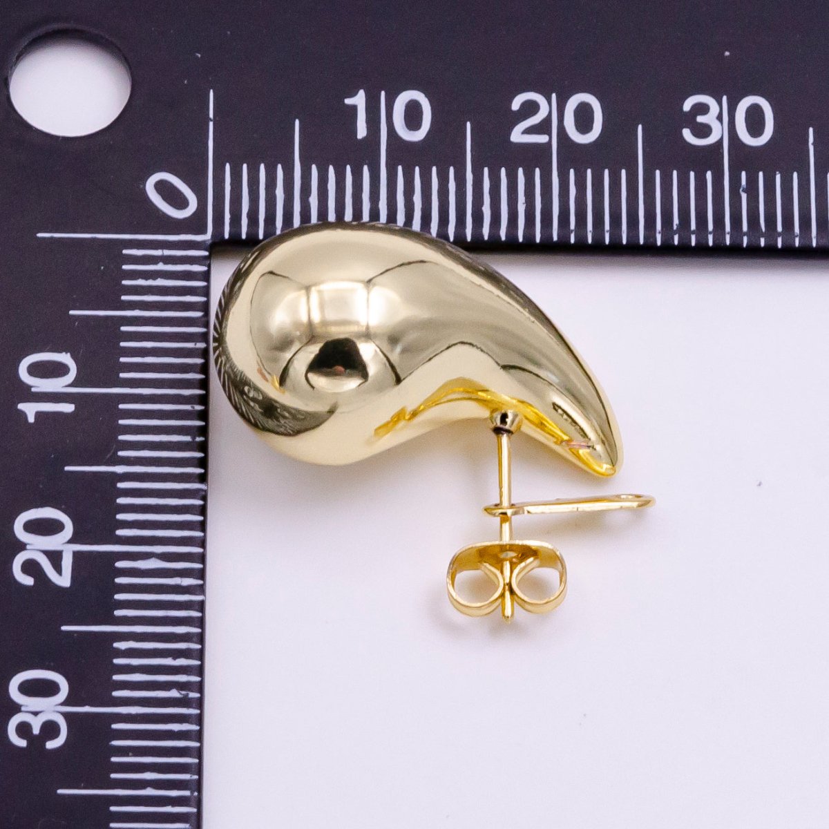 14K Gold Filled 25mm Chunky Modern Teardrop Stud Earrings in Gold & Silver | V-283 V-308