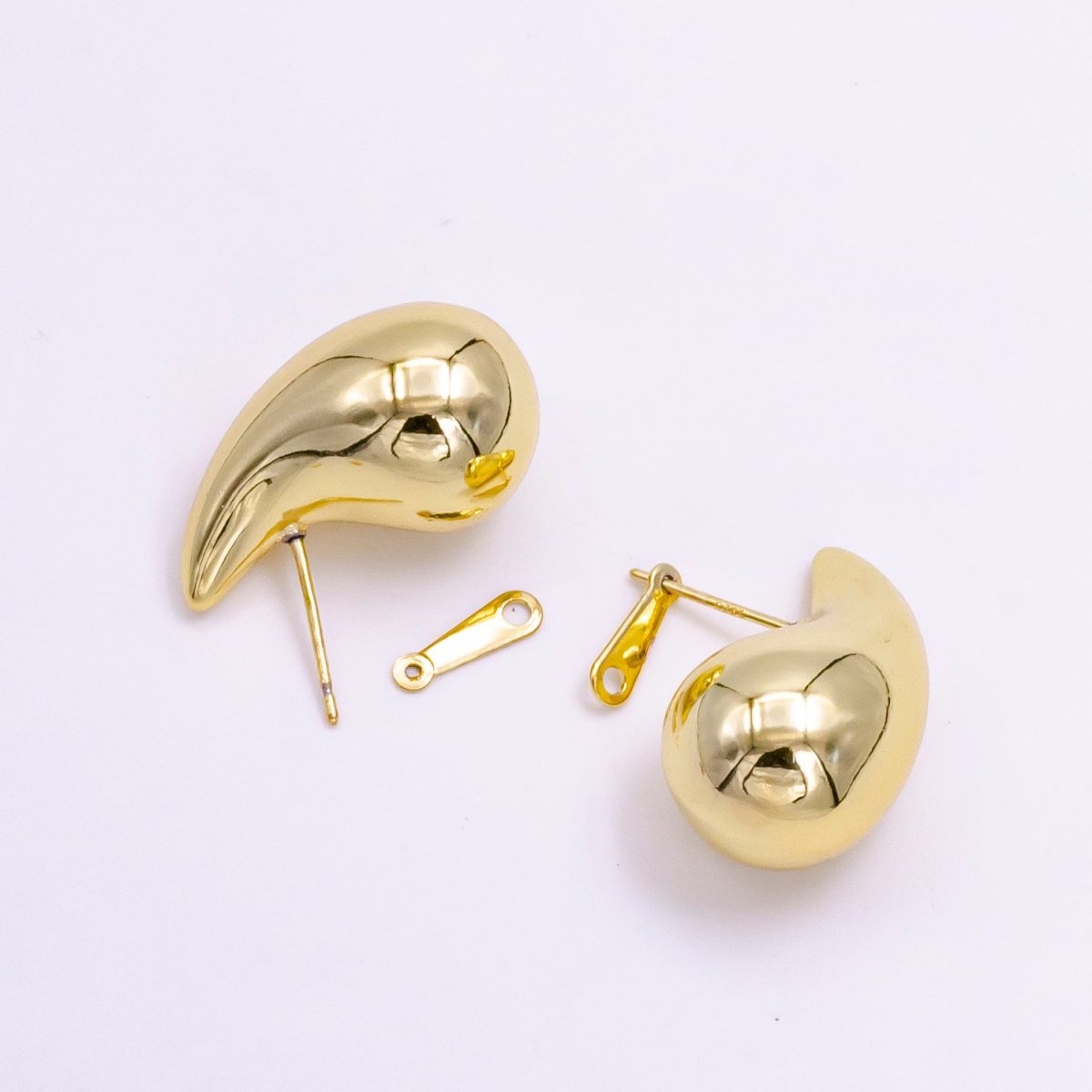 14K Gold Filled 25mm Chunky Modern Teardrop Stud Earrings in Gold & Silver | V-283 V-308