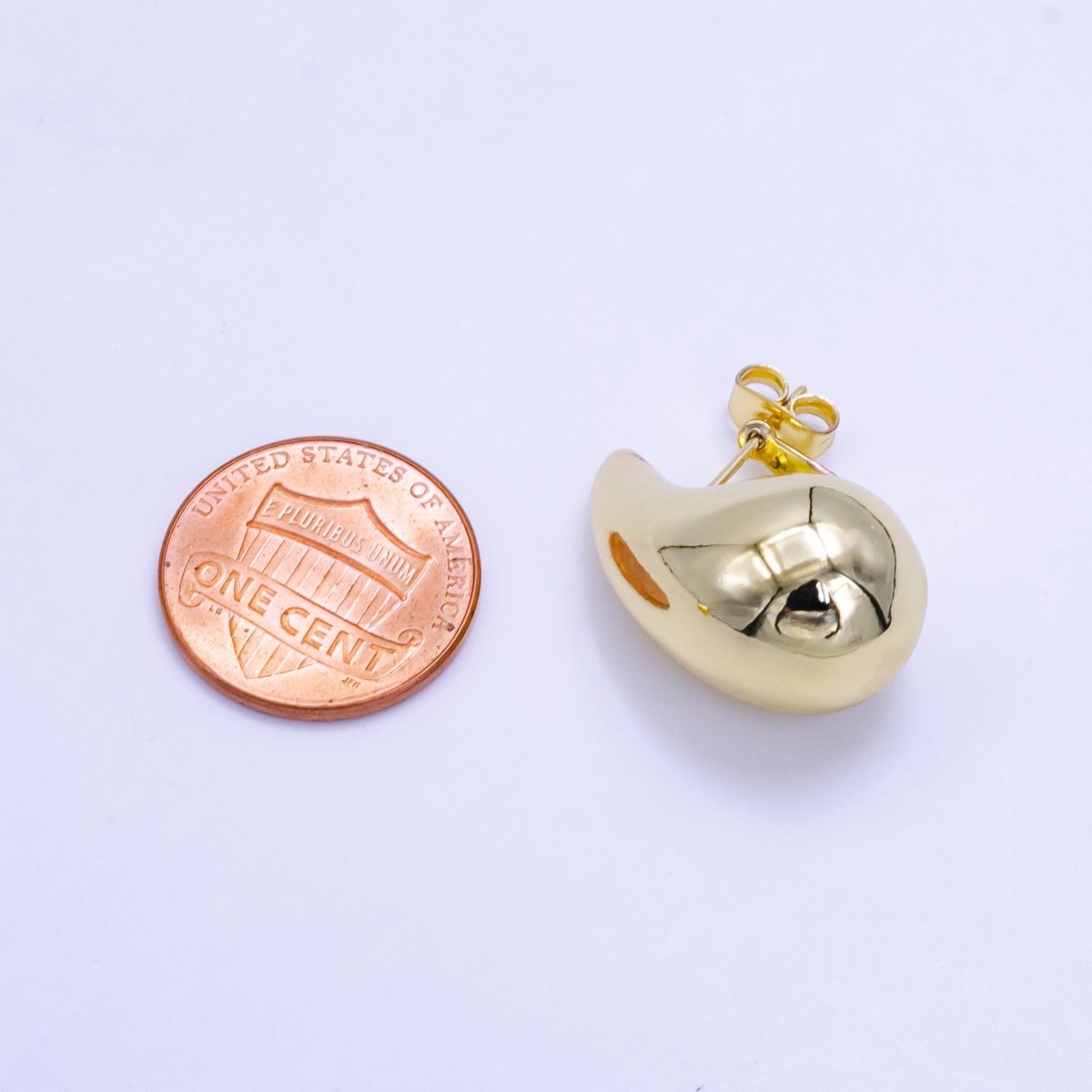14K Gold Filled 25mm Chunky Modern Teardrop Stud Earrings in Gold & Silver | V-283 V-308