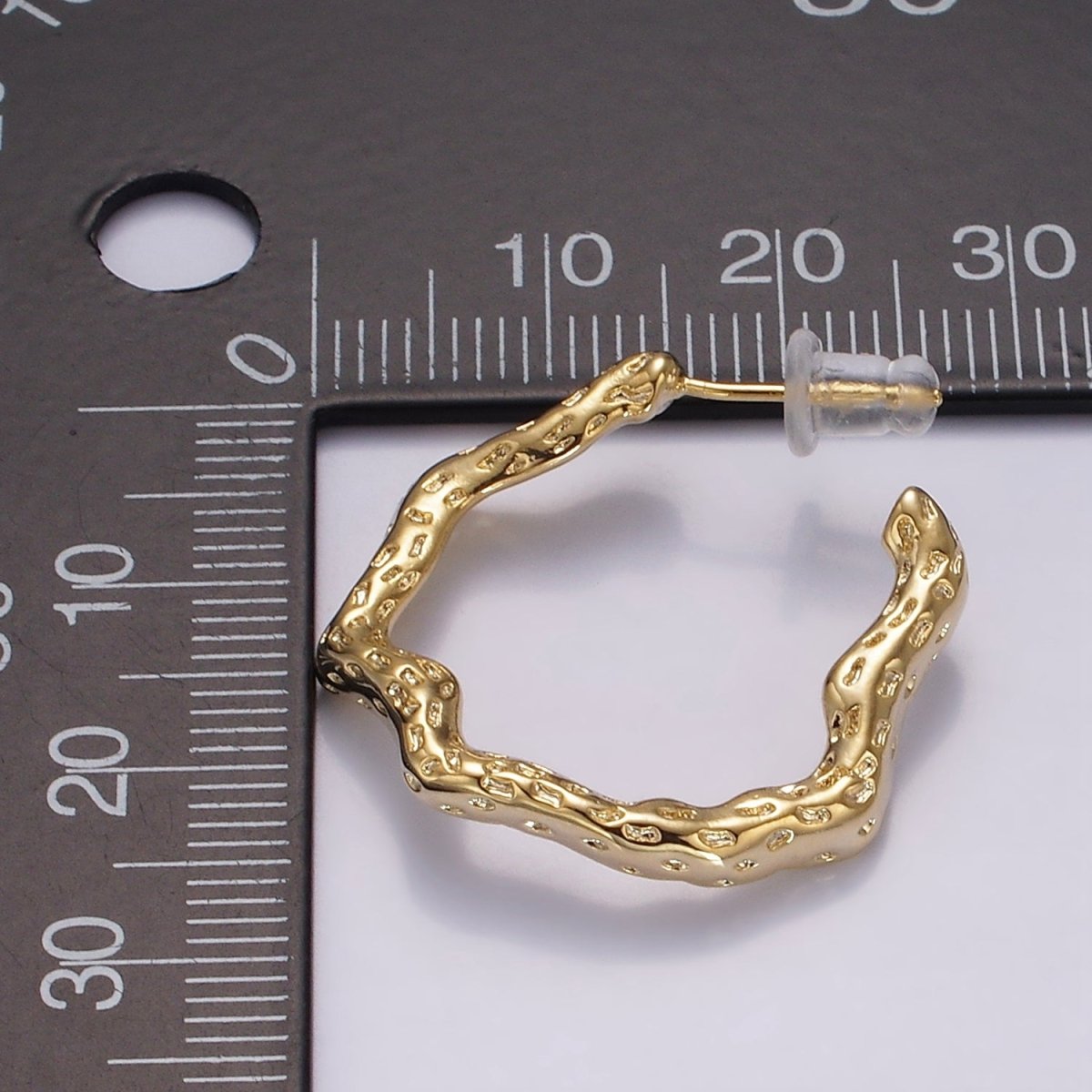 14K Gold Filled 25mm Dented Abstract C-Shaped Hoop Earrings in Gold & Silver | AE330 AE331