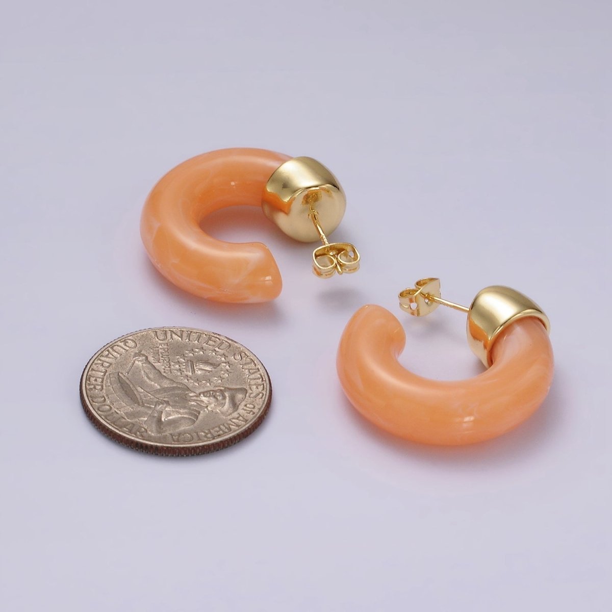 14K Gold Filled 25mm Orange & White C-Shaped Resin Hoop Earrings | AE186-187