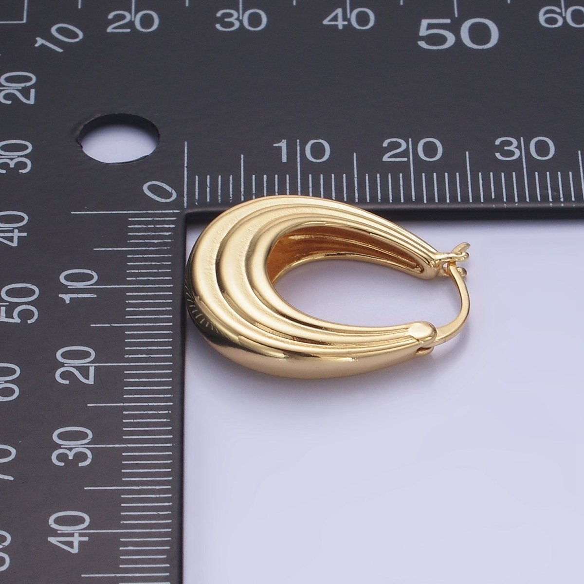 14K Gold Filled 25mm Line-Edged Dome Latch Hoop Earrings in Gold & Silver | AB1343 AB1344