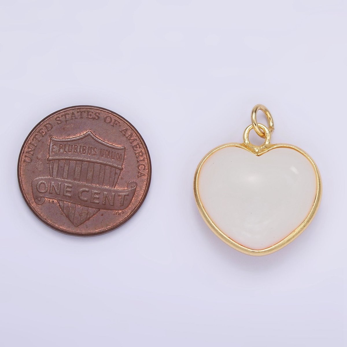 14K Gold Filled 25mm Shell Pearl Bezel Heart Pendant | D582