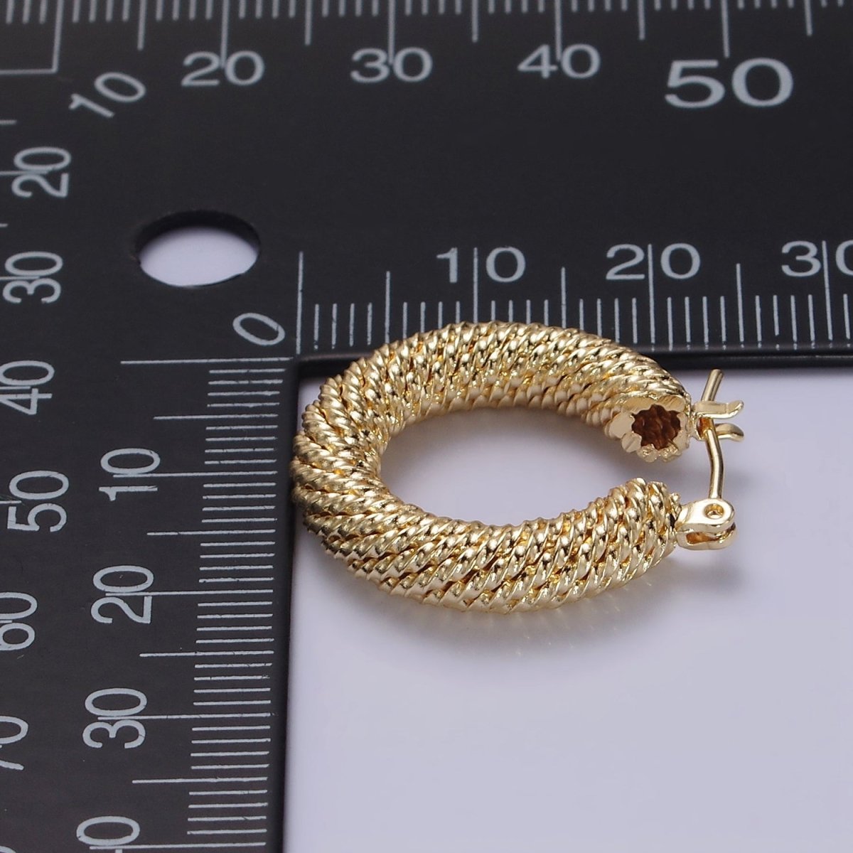 14K Gold Filled 25mm Twisted Rope Band Hoop Earrings | AE660 - DLUXCA