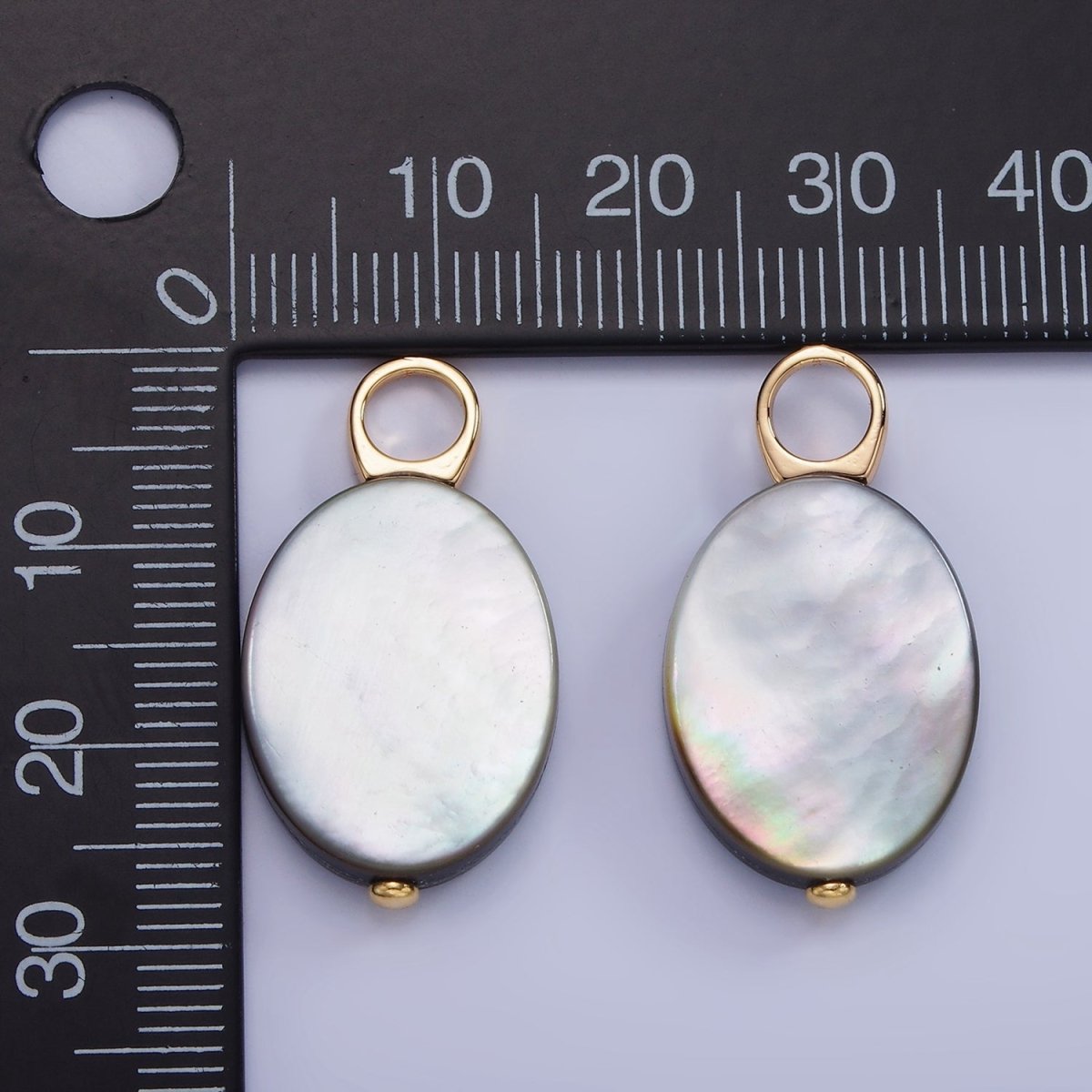 14K Gold Filled 28mm Black Tahitian Shell Pearl Oval Flat Pendant | P1679 - DLUXCA