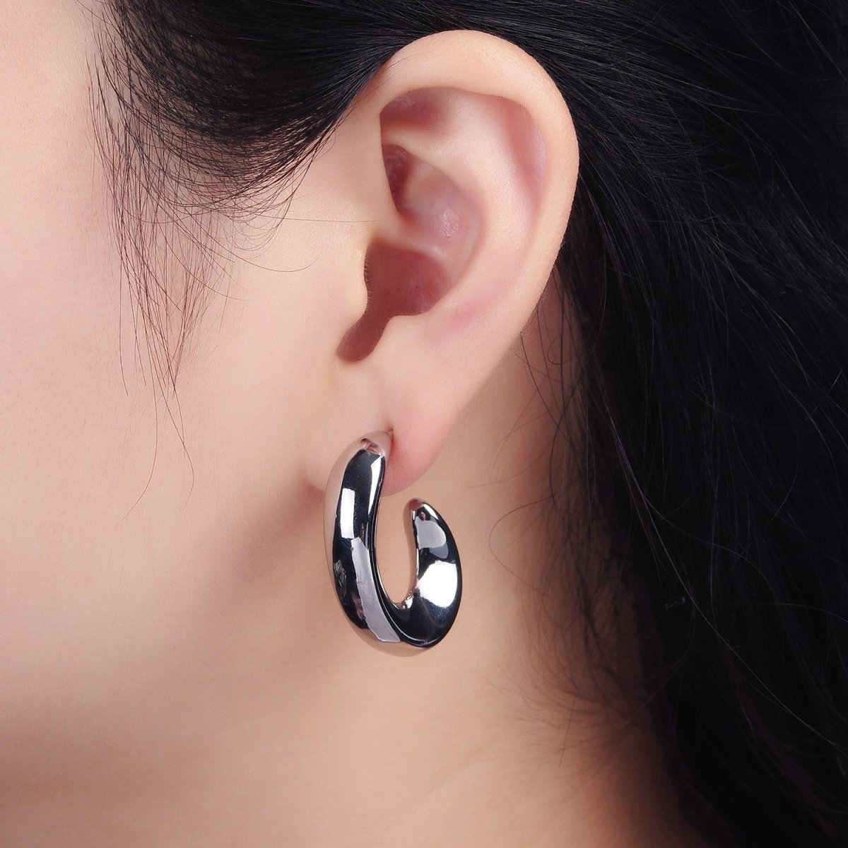 14K Gold Filled 30mm Edged Minimalist J-Shaped Hoop Earrings in Gold & Silver | AE369 AE364