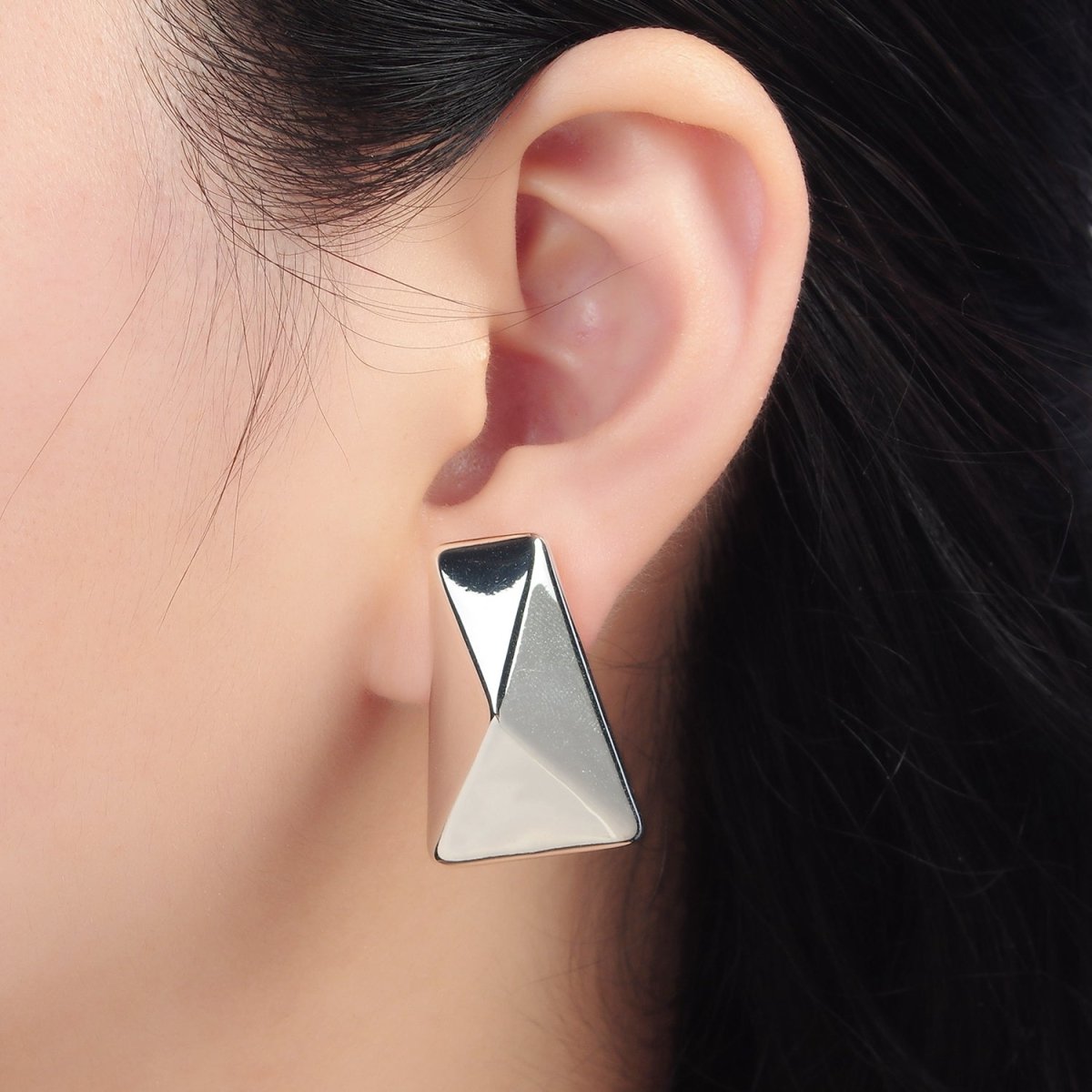 30mm Edged Rectangular Prism Lightweight Stud Earrings in Gold & Silver | AD677 AD678