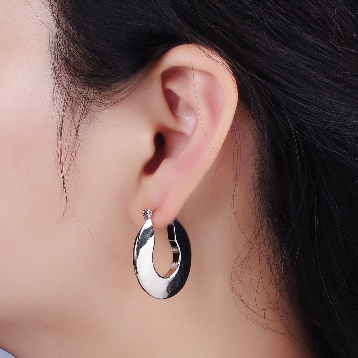 14K Gold Filled 30mm Flat Round Geometric Modern Statement  Latch Hoop Earrings in Gold & Silver | AE124 AE125