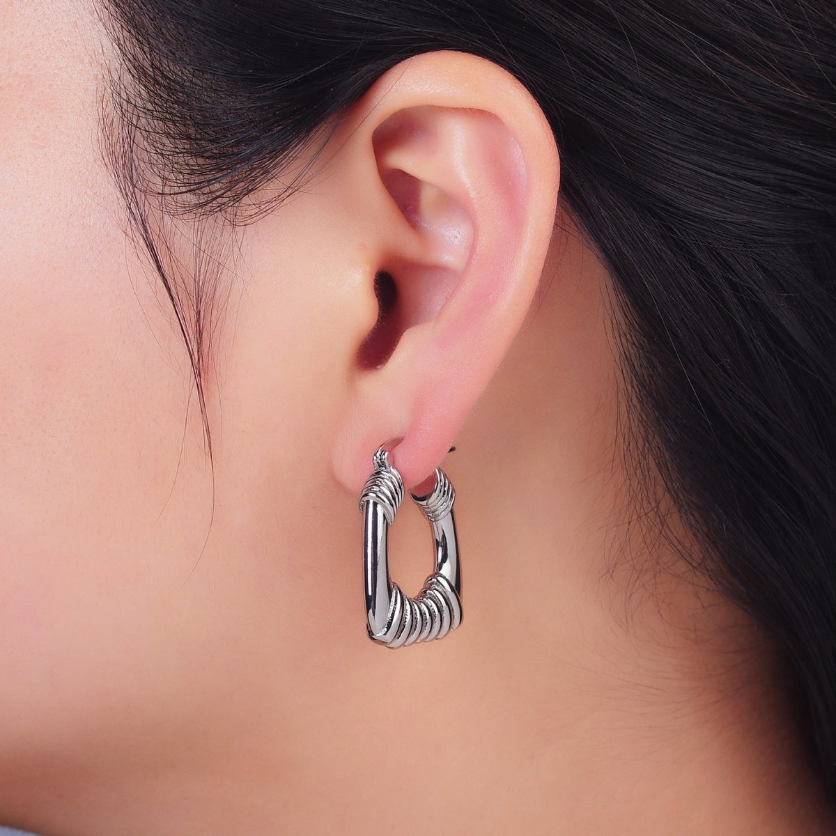 14K Gold Filled 30mm Quilted Puffed Square Latch Hoop Earrings in Gold & Silver | AD487 AD488