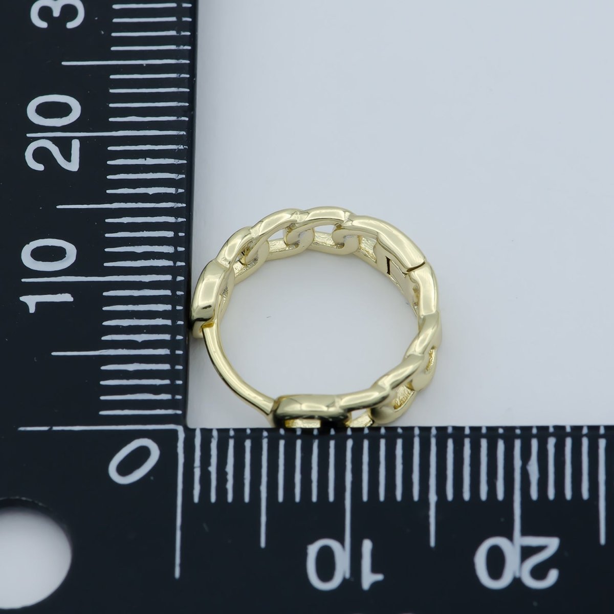 14K Gold Filled Chain Link Hoop, 15mm Curb Chain Huggies - DLUXCA