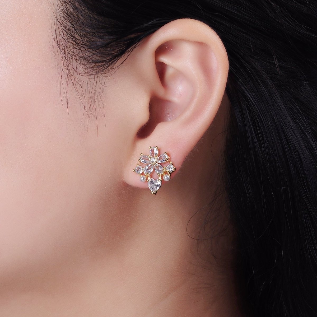 14K Gold Filled Clear Flower Heart Pearl Stud Earrings in Gold & Silver | V292