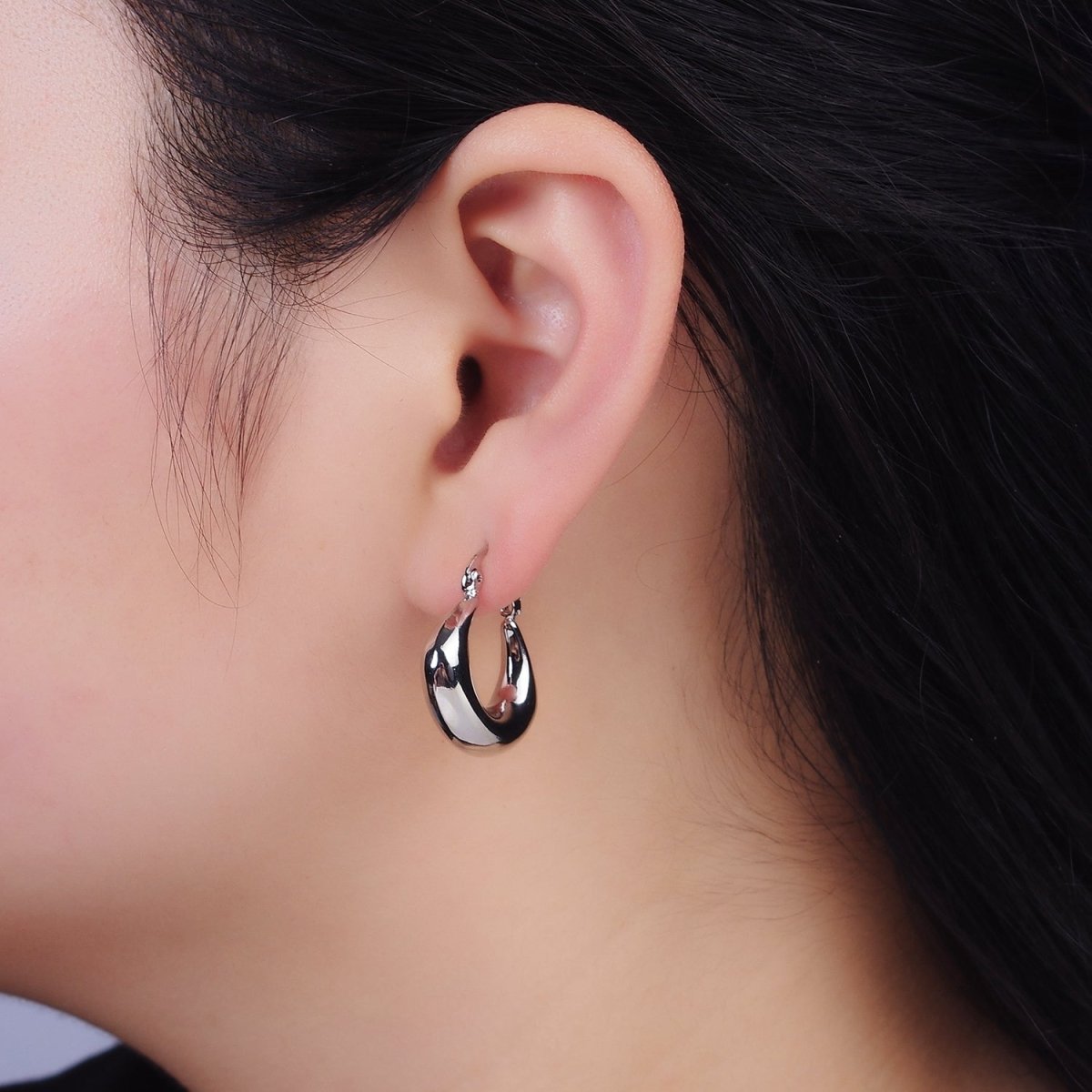 14K Gold Filled Curved Chubby French Lock Latch Hoop Earrings  in Gold & Silver | AE856 AE857