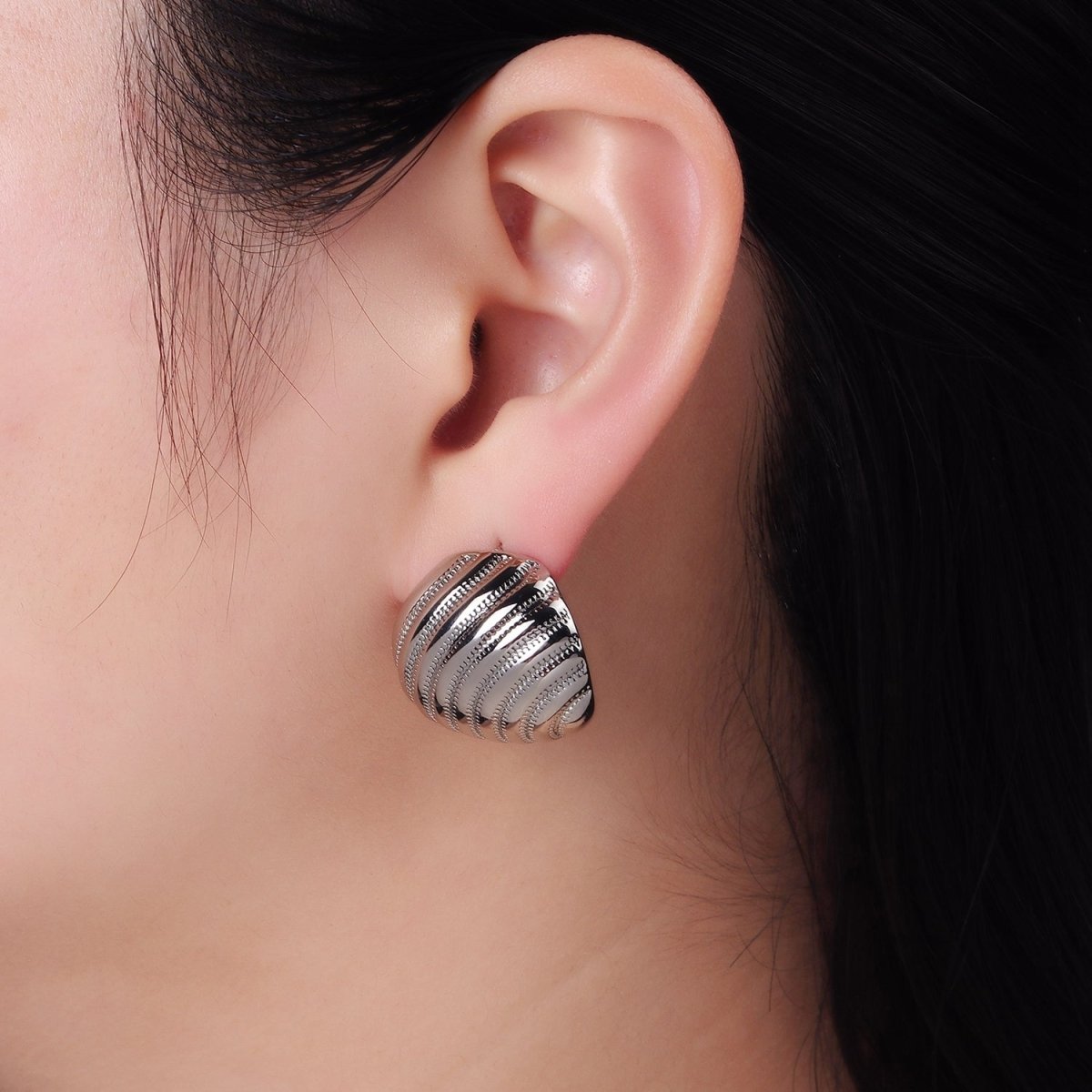 14K Gold Filled Double Dotted Zipper Dome Stud Earrings in Gold & Silver | P460 P461