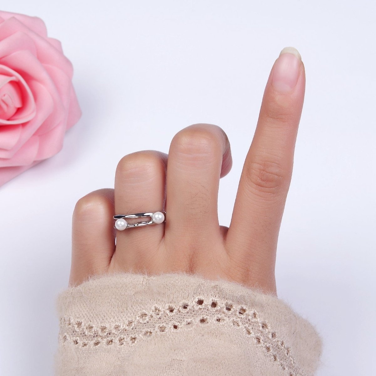 14K Gold Filled Double Pearl Hammered Double Band Ring in Silver & Gold | O1180