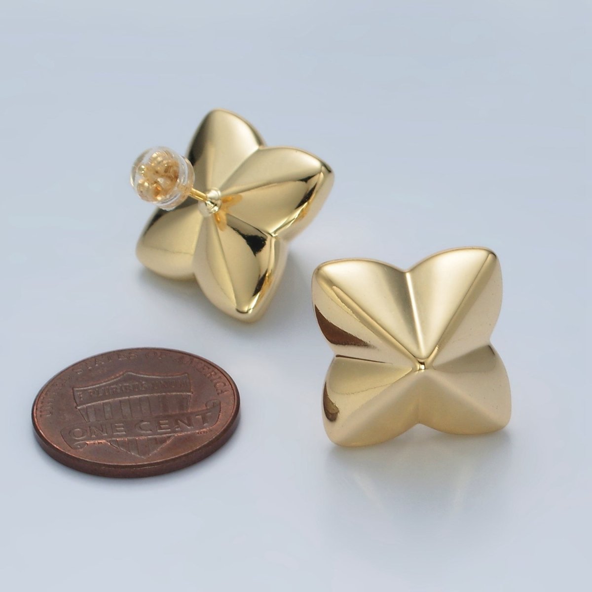 Gold Edged Flower Lightweight Stud Earrings in Gold & Silver | AD701 AD702