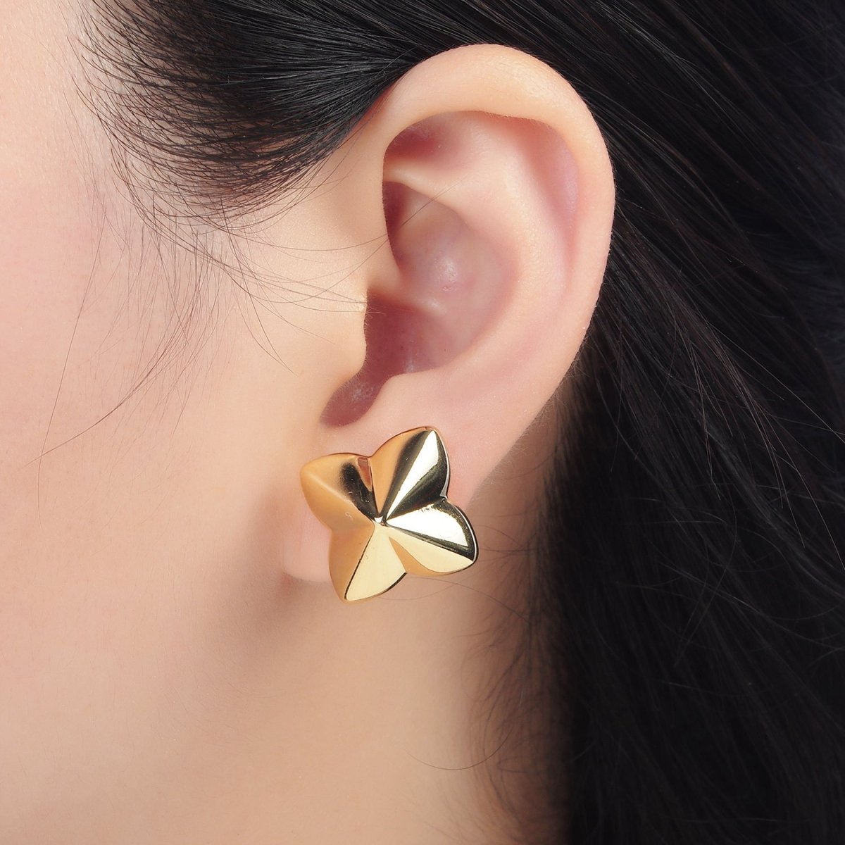 Gold Edged Flower Lightweight Stud Earrings in Gold & Silver | AD701 AD702