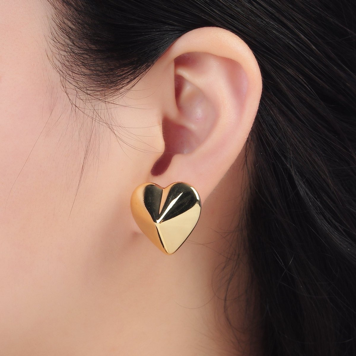 Edged Heart Lightweight Stud Earrings in Gold & Silver | AD709 AD710