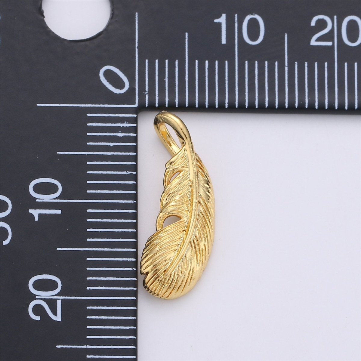 14k Gold Filled feather charm 20x9mm Tiny Feather Charms Dainty Feathers Nature Spiritual Tribal Boho Jewelry Supplies Findings I-590