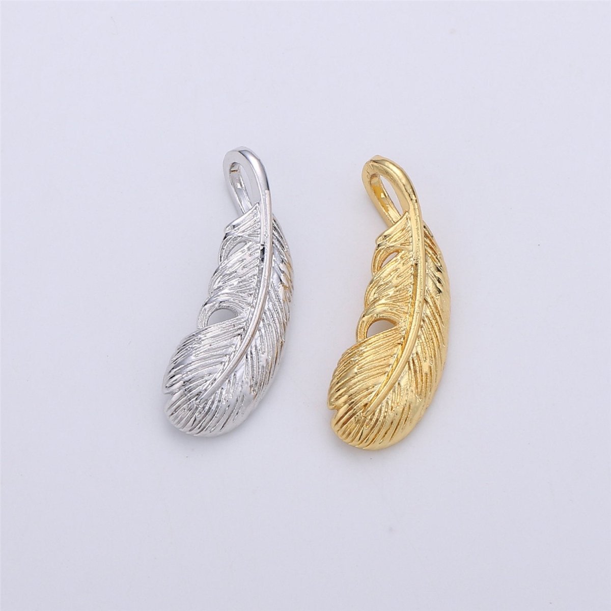 14k Gold Filled feather charm 20x9mm Tiny Feather Charms Dainty Feathers Nature Spiritual Tribal Boho Jewelry Supplies Findings I-590