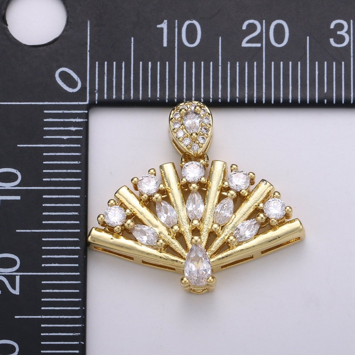 14K Gold Filled Folding Fan Clear Cubic Zirconia Round Teardrop Marquise Pendant H-898