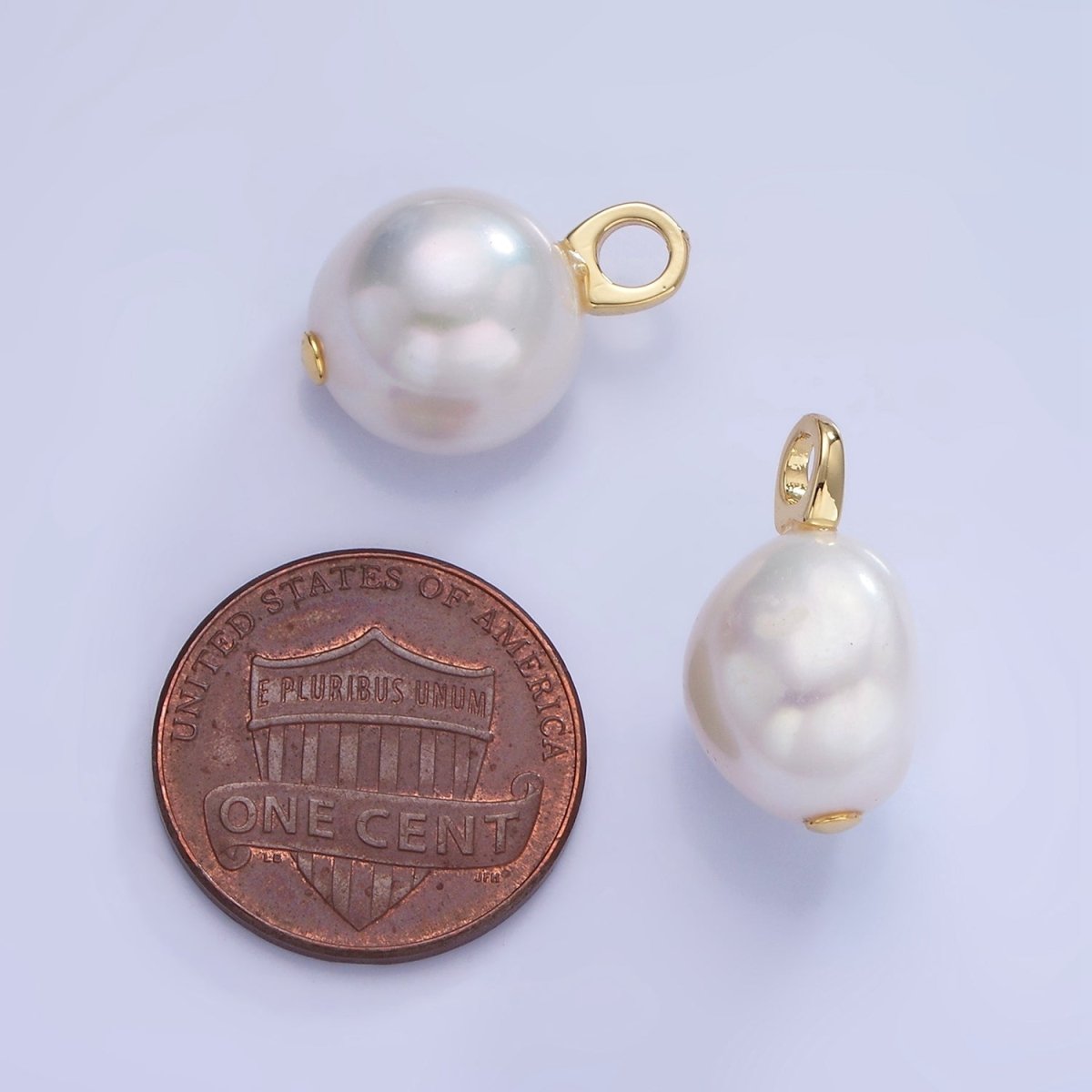 14K Gold Filled Freshwater Pearl Button Drop Pendant | P1715 - DLUXCA
