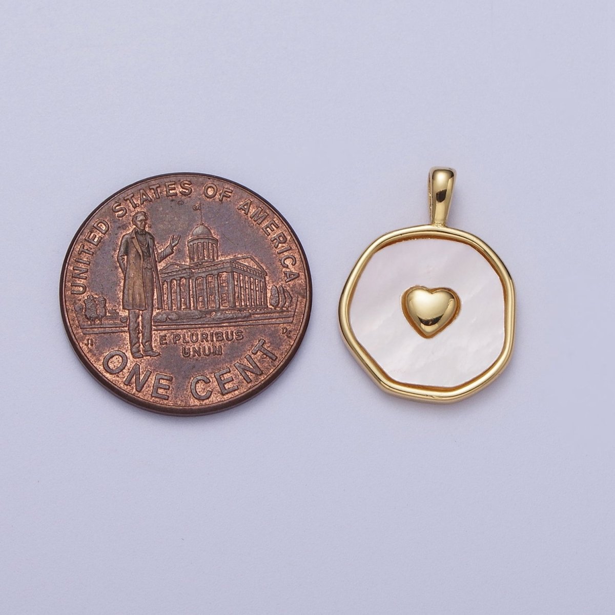 14K Gold Filled Heart Love Shell Pearl, Abalone Round Pendant I-430 I-546