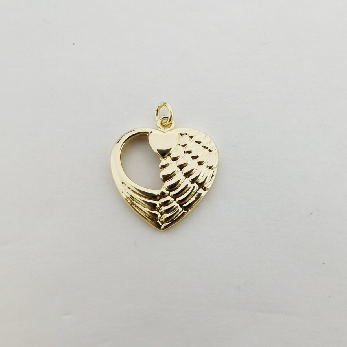 14k Gold Filled Heart with Angel Wings charm, Angel Charm, Heart Charm, Necklace Pendant, Cute Angel Wings Charm, D-334 - DLUXCA