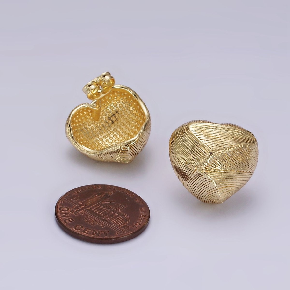 14K Gold Filled Lined Geometric Heart Dome C-Shaped Hoop Earrings | V458
