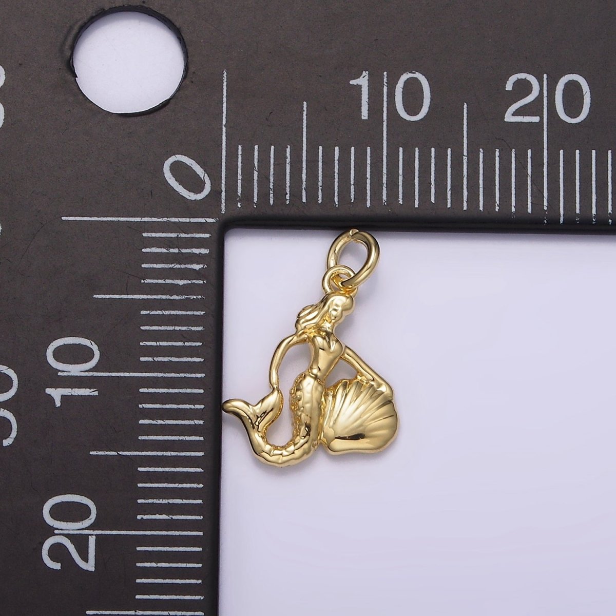 14K Gold Filled Mini Mermaid Clam Sea Shell Add-On Charm in Gold & Silver  | AG230 AG839