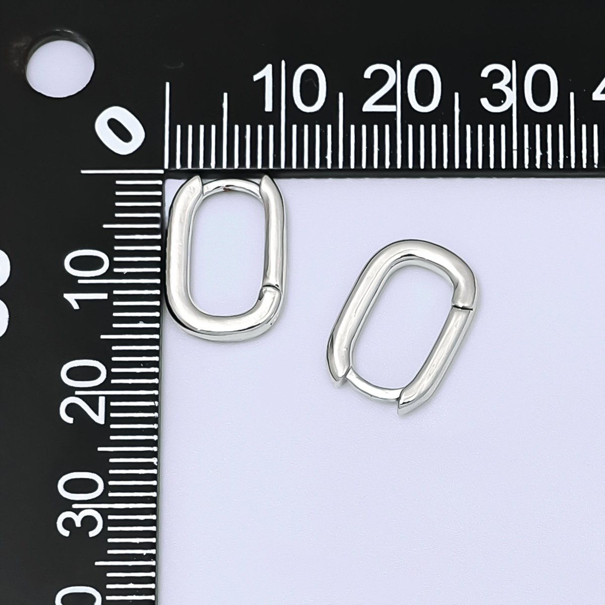 14K Gold Filled Minimalist Earring U Shape Small Hoop Huggie Earring, Perfect for Everyday Wear or Gift | AD-561