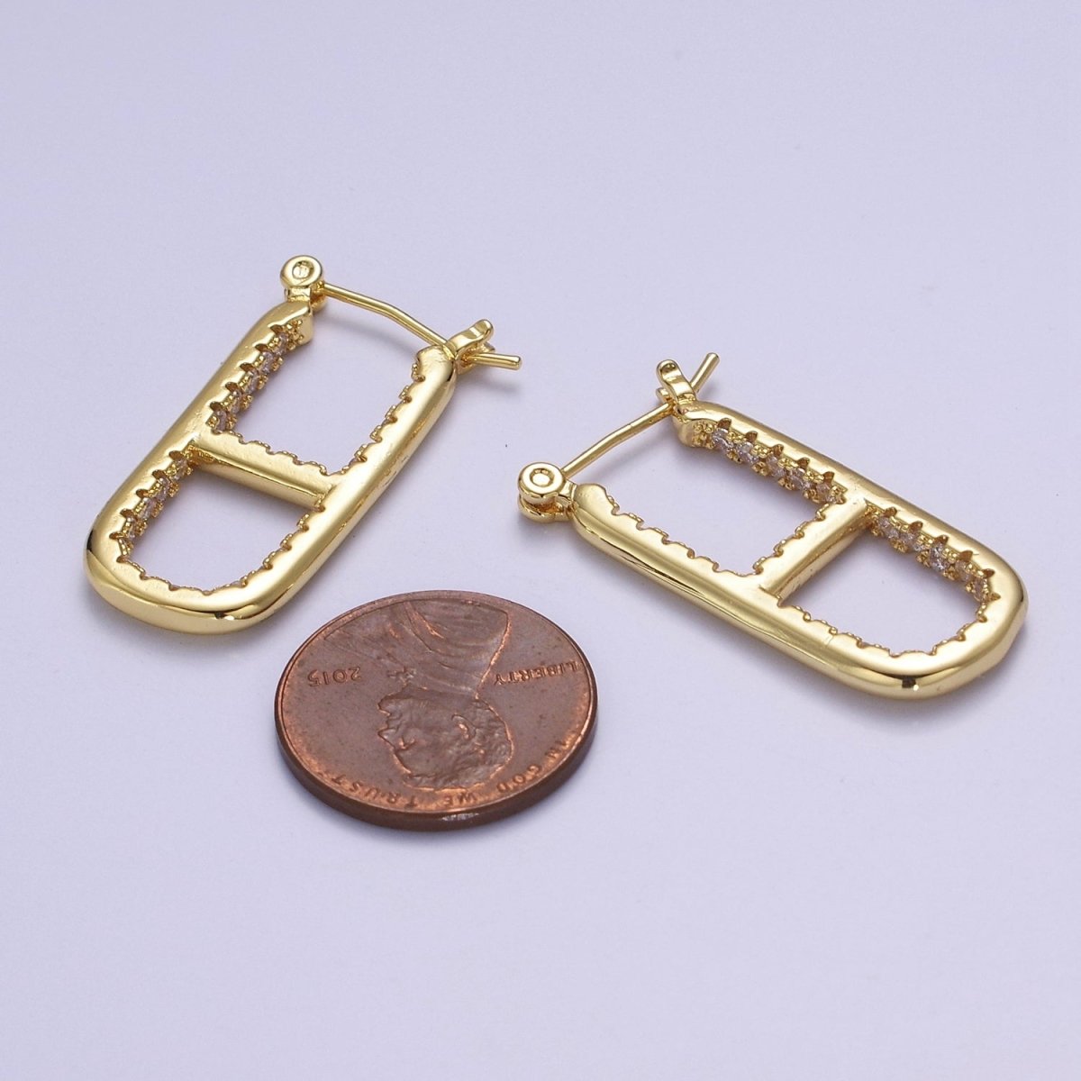 14k Gold Filled Rectangular Hoop Earring Chunky Gold CZ Oblong Hoop Earring Minimalist Rectangle Earring Silver Pill Earring Chunky Style Earring V-106