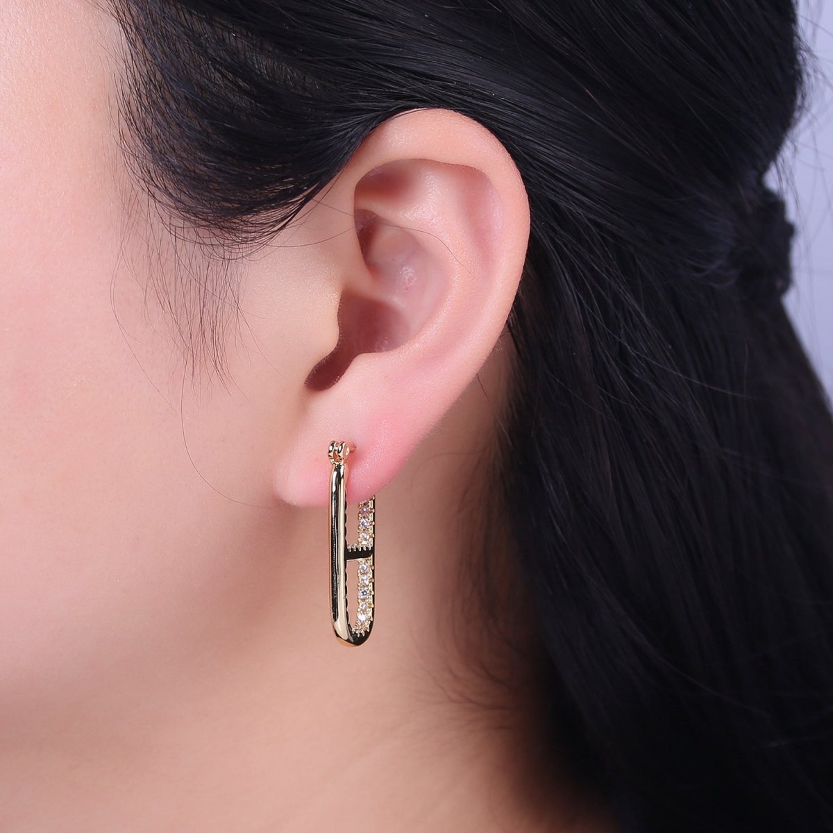 14k Gold Filled Rectangular Hoop Earring Chunky Gold CZ Oblong Hoop Earring Minimalist Rectangle Earring Silver Pill Earring Chunky Style Earring V-106