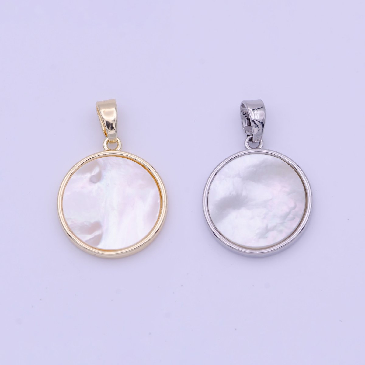 15mm Heart Petal Quatrefoil Clover Shell Pearl Bezel Double Sided Pendant in Gold & Silver | H159 H168